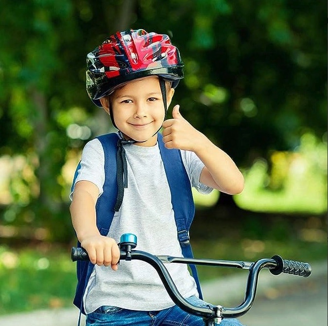 J'apprends à rouler à vélo en Charente