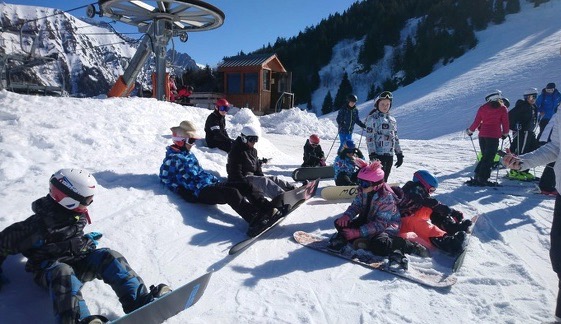 Colonie de vacances cours de ski pour enfant de 6 - 10 ans