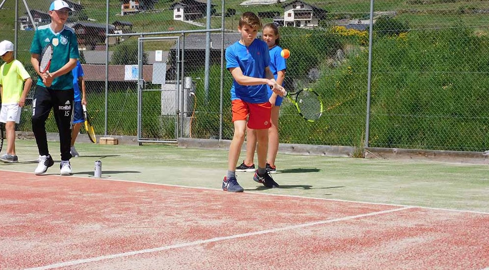 Camp Tennis et Langue - Image 1