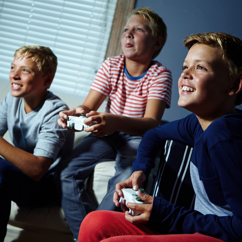 Colo Jeux vidéos et Aventure 9-12 ans - Image 1