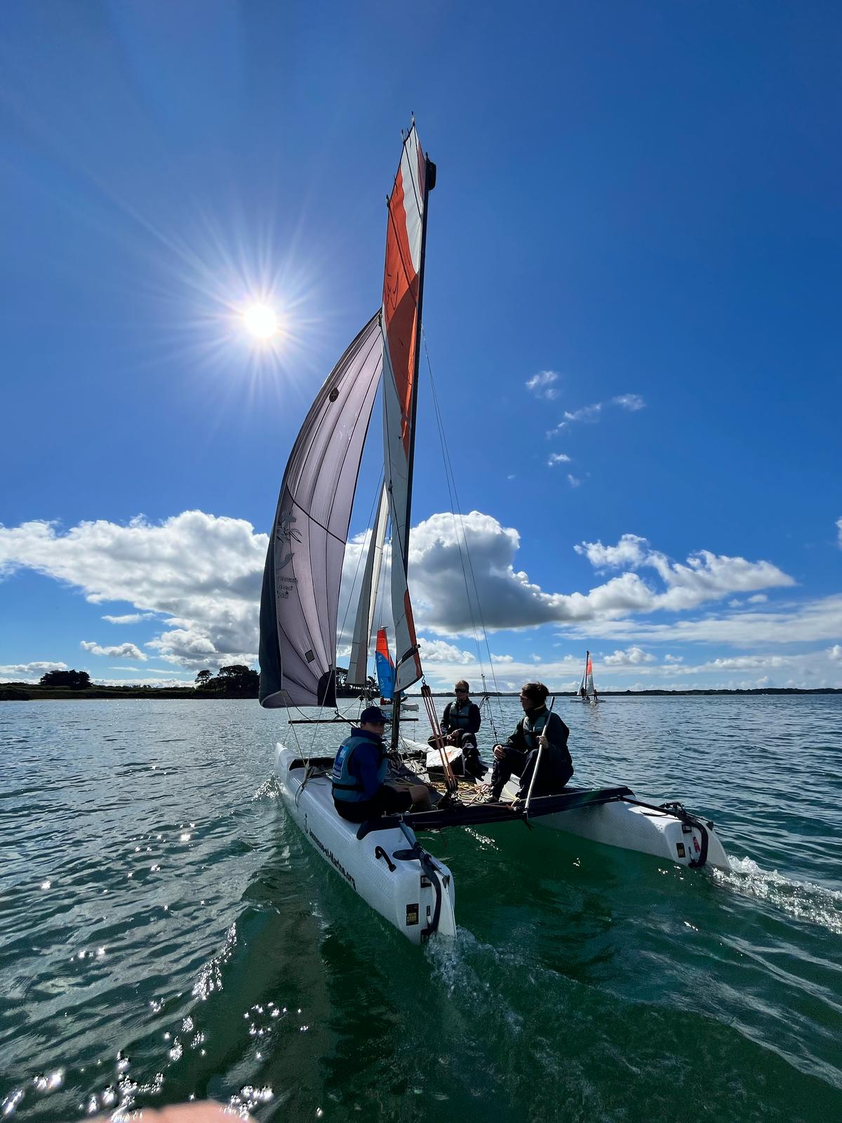 Catamaran sportif - A toute vitesse ! (niveau 2/3 FFVoile) - Image 1