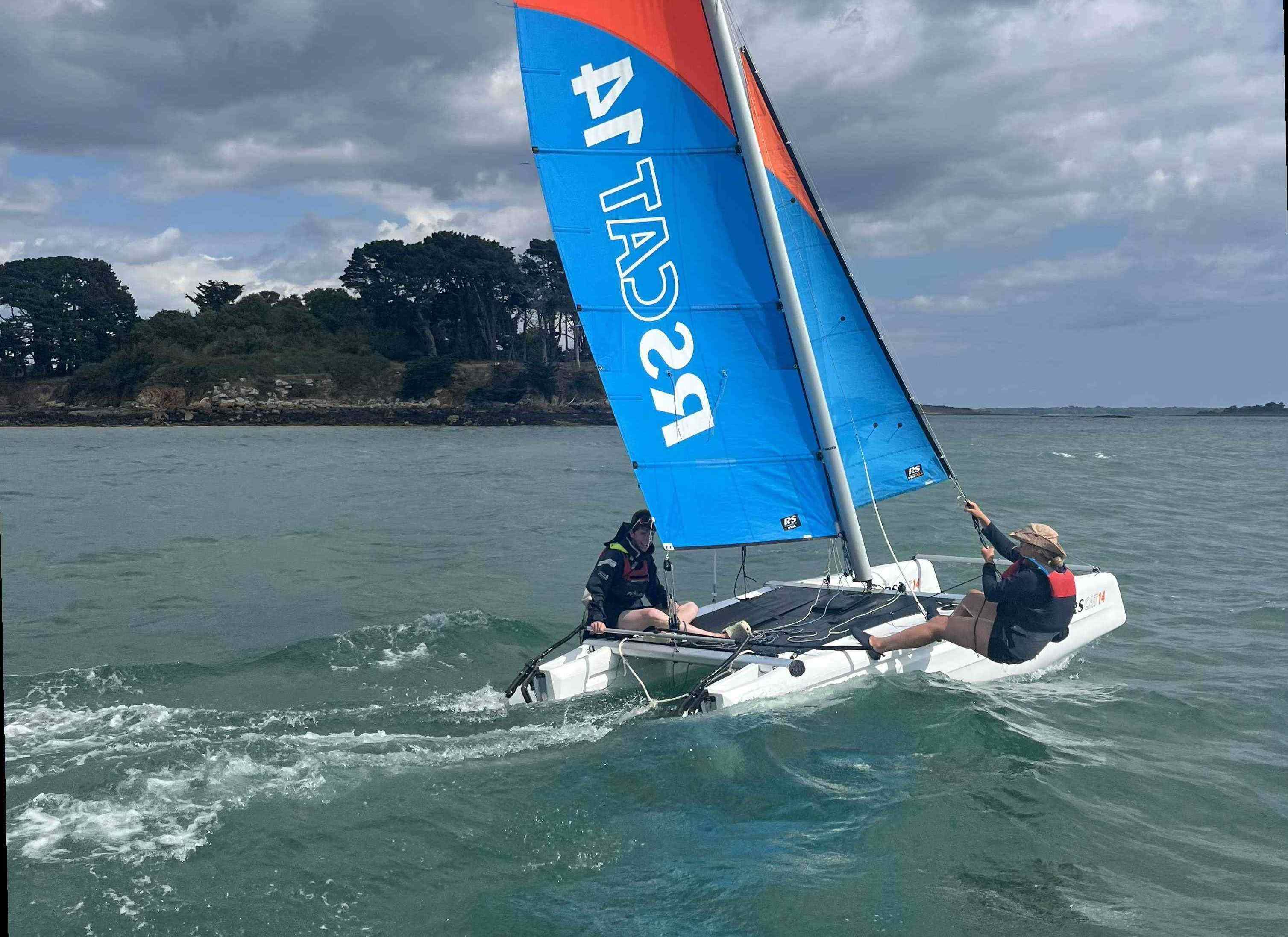 Catamaran - Hissez les voiles !  - Image 2