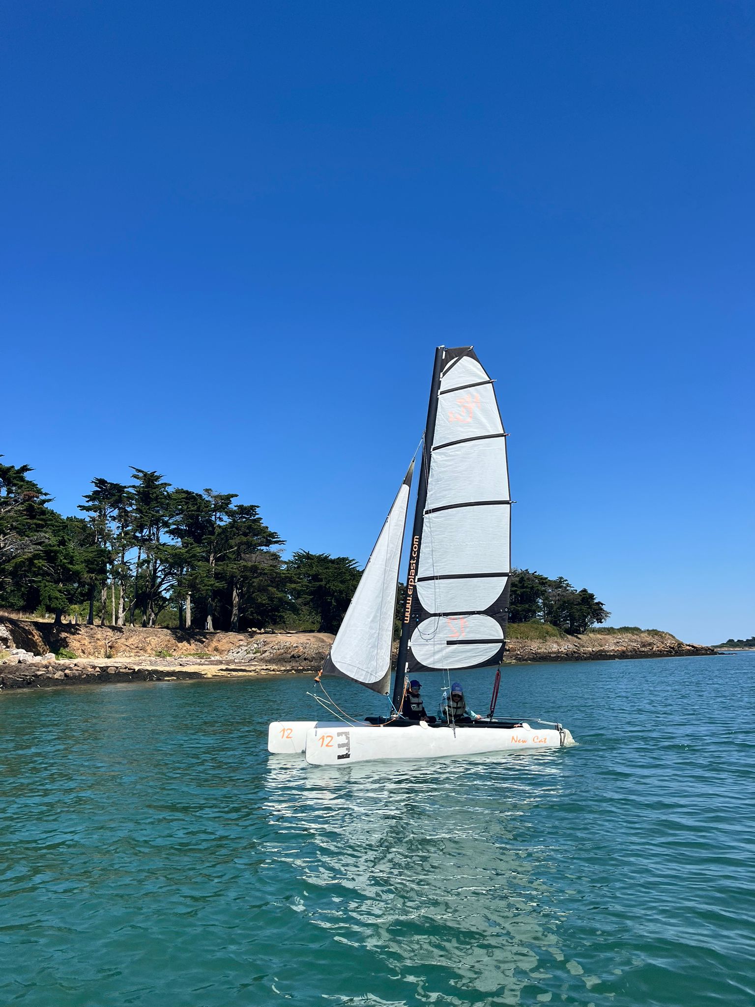 Catamaran Découverte ⛵ - Image 1