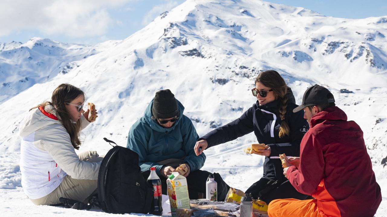 Ski And Music - Image 1