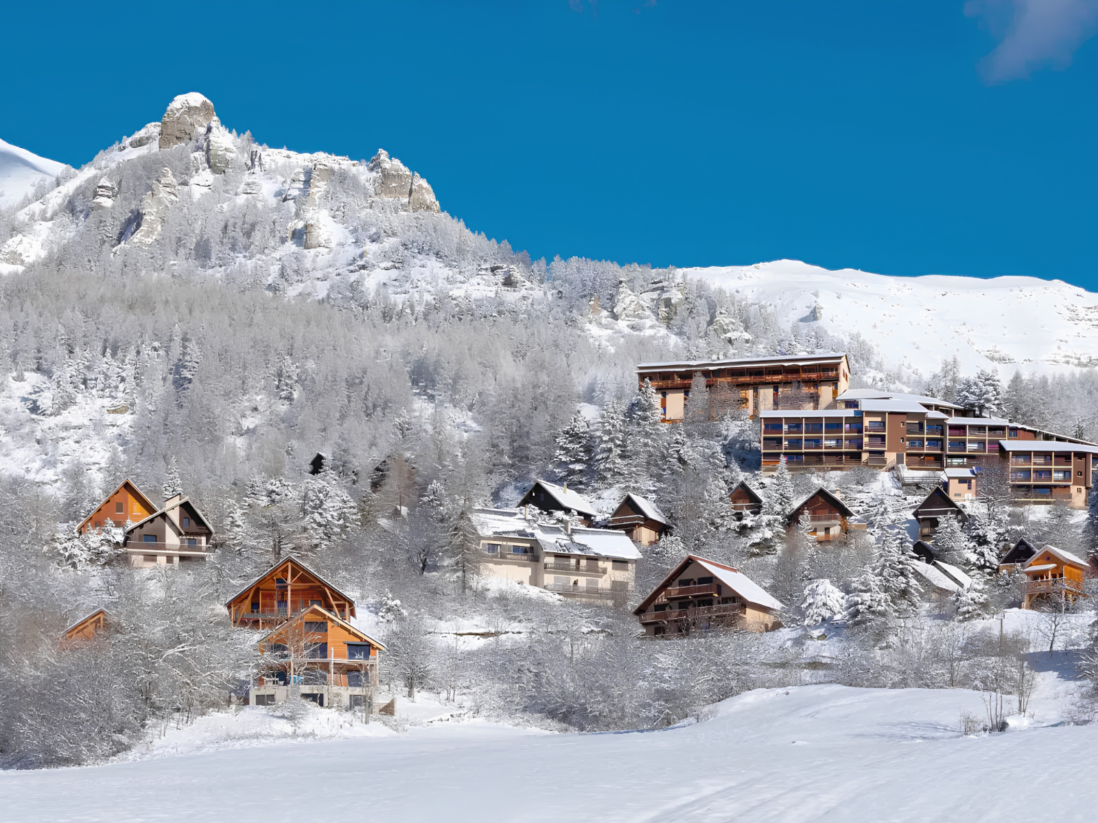 Ski Camp Evasion - Image 3