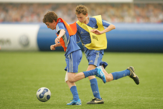FOOTBALL & ENGLISH