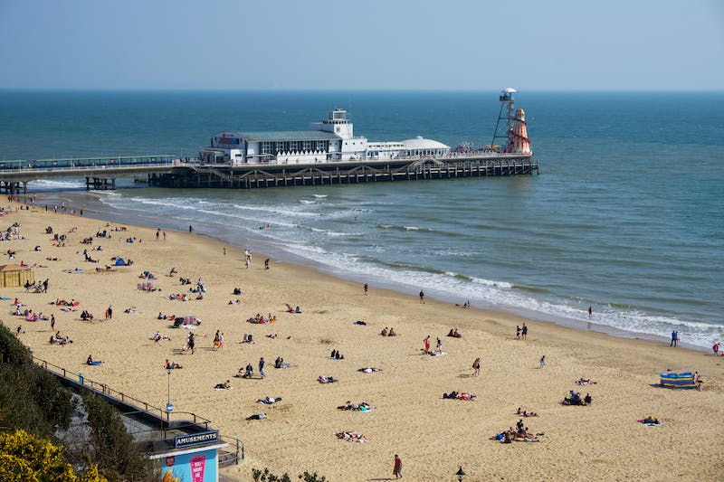 Séjour linguistique anglais multi activités ou surf à Bournemouth en résidence