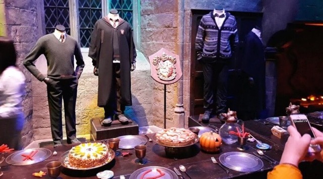 Magic & Fun - Image 2
