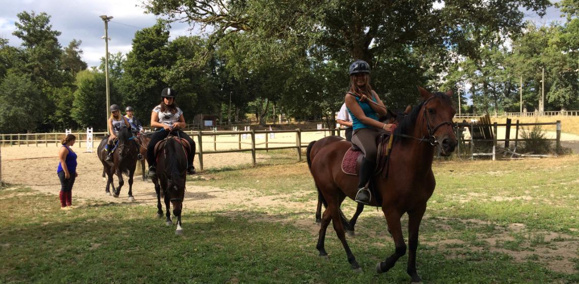 Séjour Equitation en club  - été 15 - 17 ans (Tente)