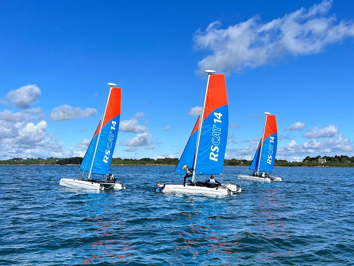 Catamaran - Hissez les voiles !