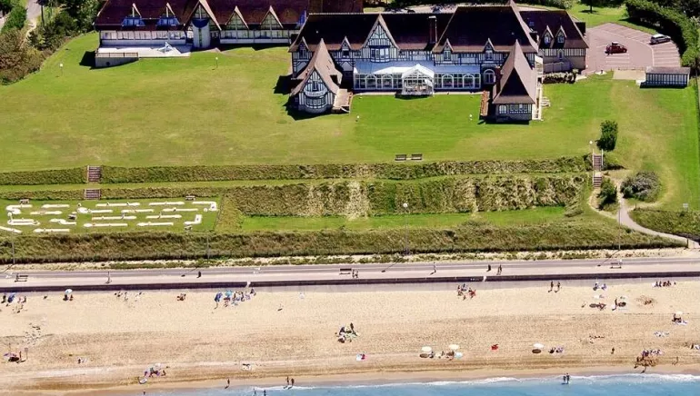 Normandy Summer Camp - Golf & English class